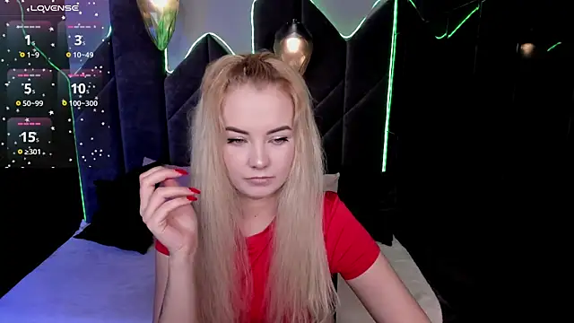 StephanieSweety online show from 01-13-26, 05:29