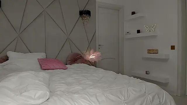 SeductiveButterfly online show from 01-16-25, 03:34