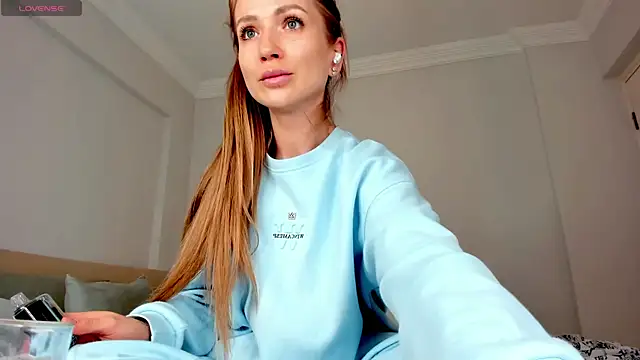 Miya Nika online show from 01-30-25, 07:48