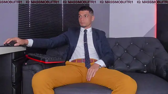 massimo g online show from 11-25-25, 02:28