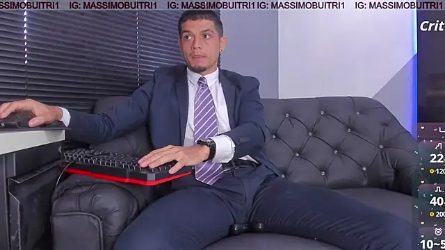 Snapshot of massimo_g chatting on 02-17-26, 01:51 massimo g online show from 02-17-26, 01:51