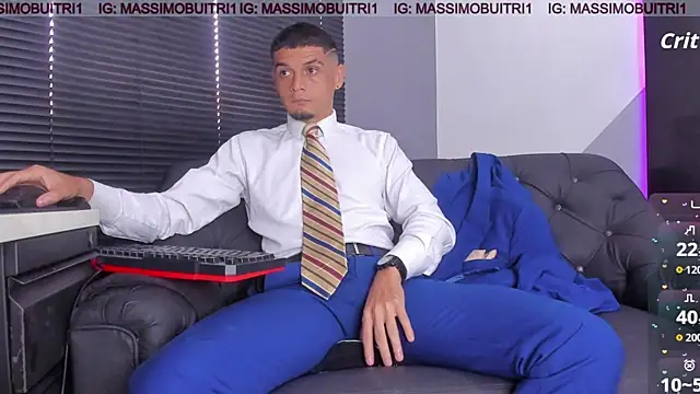 Snapshot of massimo_g chatting on 02-18-26, 02:02 massimo g online show from 02-18-26, 02:02