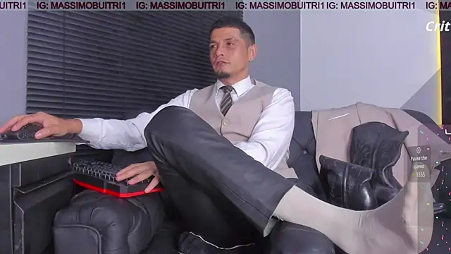 Snapshot of massimo_g chatting on 02-26-26, 12:31 massimo g online show from 02-26-26, 12:31