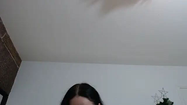 Snapshot of Crystal-dreamt chatting on 12-01-24, 04:29 Crystal-dreamt online show from 12-01-24, 04:29