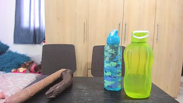 Snapshot of andreita_trujillos chatting on 10-04-25, 01:53 andreita trujillos online show from 10-04-25, 01:53