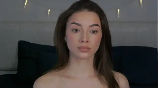 Snapshot of sinthiaroze chatting on 12-21-24, 06:12 sinthiaroze online show from 12-21-24, 06:12