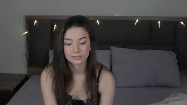 Snapshot of sinthiaroze chatting on 03-07-25, 04:11 sinthiaroze online show from 03-07-25, 04:11