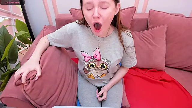 JannaVerdi  online show from 02-07-25, 01:01