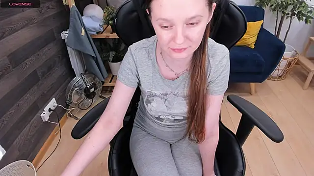 JannaVerdi  online show from 02-10-25, 06:42