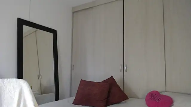 cristal sexybody online show from 10-02-25, 10:06