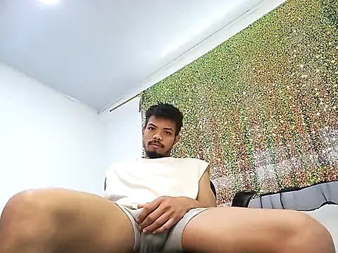 danidiazto2023 online show from 02-11-25, 09:14