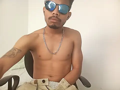 danidiazto2023 online show from 03-03-25, 09:05