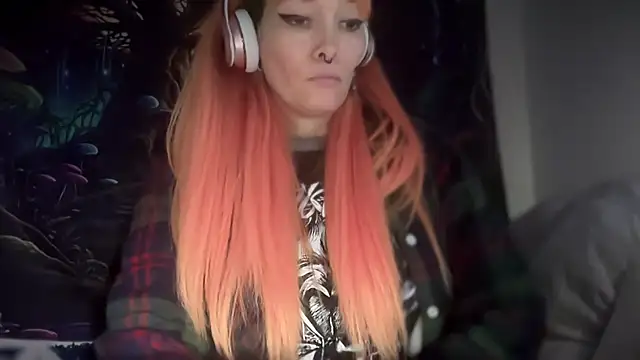 FRRANNKIE online show from 12-17-25, 02:23