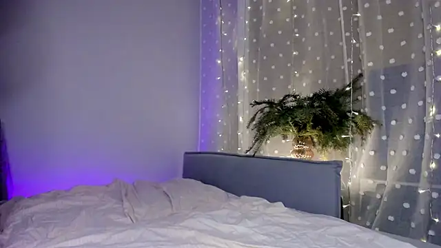 Snapshot of lina_stones chatting on 11-27-25, 12:51 lina stones online show from 11-27-25, 12:51