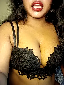 Snapshot of Hotlisa chatting on 11-19-25, 04:01 Hotlisa online show from 11-19-25, 04:01