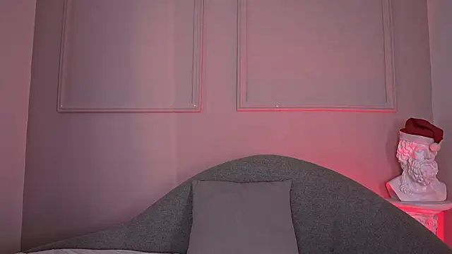 Paulah x online show from 12-22-25, 08:39