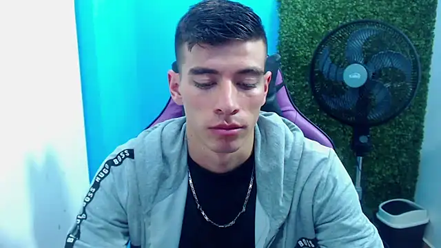 Snapshot of DEIBY_BABY chatting on 12-28-24, 11:37 DEIBY BABY online show from 12-28-24, 11:37