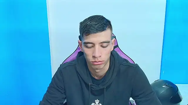 Snapshot of DEIBY_BABY chatting on 03-06-25, 11:31 DEIBY BABY online show from 03-06-25, 11:31