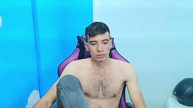 Snapshot of DEIBY_BABY chatting on 03-07-25, 02:36 DEIBY BABY online show from 03-07-25, 02:36