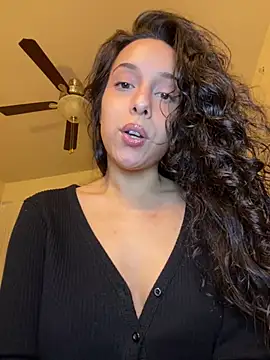 Natur4lBeautyb33 online show from 12-14-24, 05:40