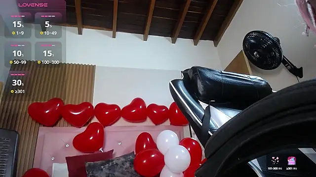 victoria  milf  online show from 02-14-25, 07:54