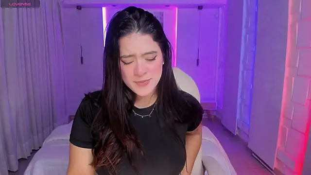 Snapshot of nathalie_rivers chatting on 11-04-25, 11:20 nathalie rivers online show from 11-04-25, 11:20