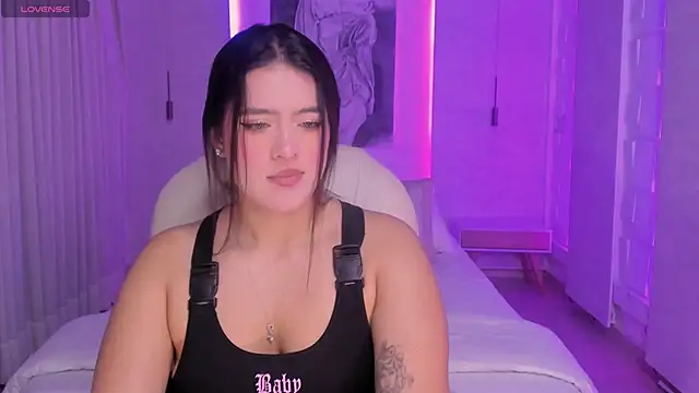 Snapshot of nathalie_rivers chatting on 11-07-25, 10:59 nathalie rivers online show from 11-07-25, 10:59