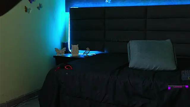 kathieandpovcock1 online show from 01-08-25, 01:11