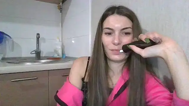 Snapshot of Carol-Rose chatting on 12-10-24, 09:11 Carol-Rose online show from 12-10-24, 09:11