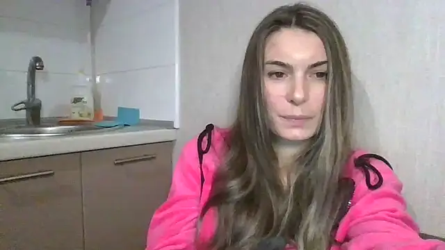 Snapshot of Carol-Rose chatting on 12-18-24, 08:47 Carol-Rose online show from 12-18-24, 08:47