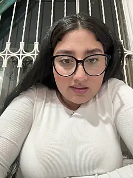 croftsmila online show from 09-15-25, 11:27