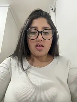 croftsmila online show from 10-28-25, 11:18