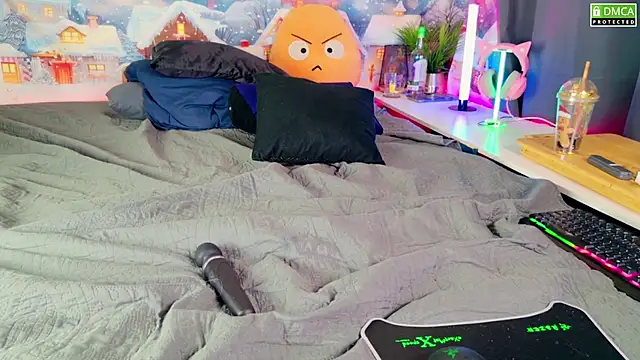 Kittychatte online show from 01-02-25, 09:54