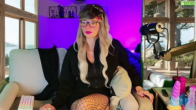 Kittychatte online show from 09-13-25, 09:20