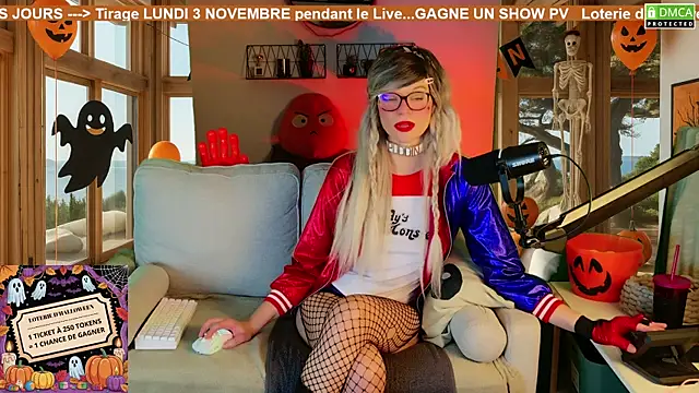 Kittychatte online show from 11-01-25, 02:19