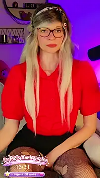 Kittychatte online show from 04-16-26, 01:45