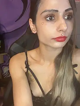 Snapshot of LaPetitechienne1 chatting on 12-20-24, 09:21 LaPetitechienne1 online show from 12-20-24, 09:21