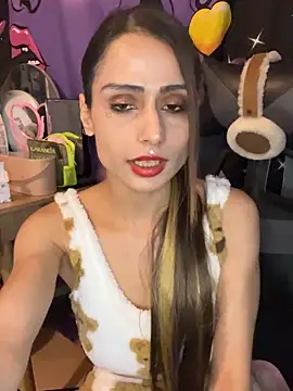 Snapshot of LaPetitechienne1 chatting on 01-10-25, 08:07 LaPetitechienne1 online show from 01-10-25, 08:07