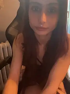 Snapshot of LaPetitechienne1 chatting on 01-22-25, 03:18 LaPetitechienne1 online show from 01-22-25, 03:18