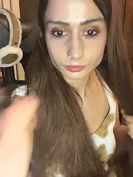 Snapshot of LaPetitechienne1 chatting on 01-25-25, 06:57 LaPetitechienne1 online show from 01-25-25, 06:57