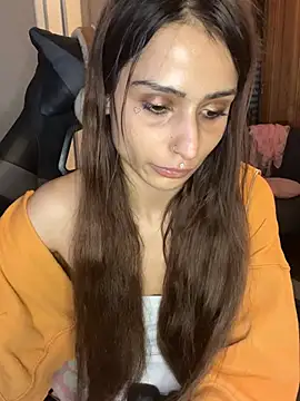 Snapshot of LaPetitechienne1 chatting on 01-26-25, 04:41 LaPetitechienne1 online show from 01-26-25, 04:41