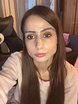 Snapshot of LaPetitechienne1 chatting on 01-27-25, 02:24 LaPetitechienne1 online show from 01-27-25, 02:24