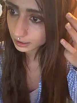 Snapshot of LaPetitechienne1 chatting on 01-31-25, 04:06 LaPetitechienne1 online show from 01-31-25, 04:06