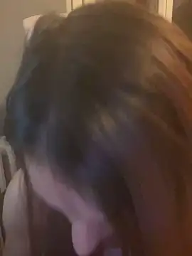 Snapshot of LaPetitechienne1 chatting on 02-07-25, 09:04 LaPetitechienne1 online show from 02-07-25, 09:04