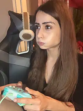 Snapshot of LaPetitechienne1 chatting on 02-11-25, 11:44 LaPetitechienne1 online show from 02-11-25, 11:44