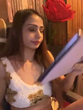 Snapshot of LaPetitechienne1 chatting on 02-14-25, 10:58 LaPetitechienne1 online show from 02-14-25, 10:58