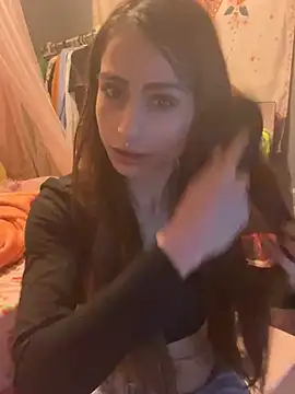 Snapshot of LaPetitechienne1 chatting on 02-19-25, 09:14 LaPetitechienne1 online show from 02-19-25, 09:14