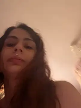 Snapshot of LaPetitechienne1 chatting on 03-18-25, 08:25 LaPetitechienne1 online show from 03-18-25, 08:25