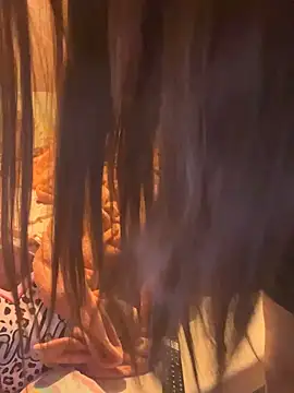 Snapshot of LaPetitechienne1 chatting on 03-21-25, 05:32 LaPetitechienne1 online show from 03-21-25, 05:32