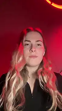 KissMissAngela online show from 11-20-25, 07:35